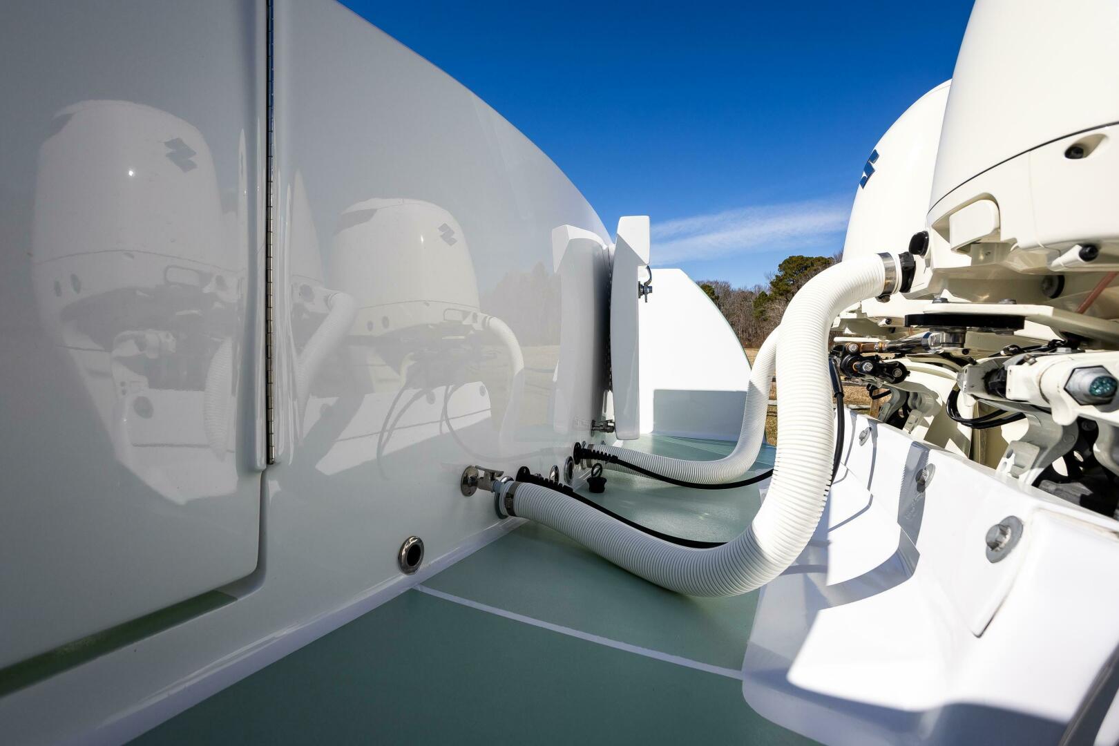 Slide: The Image of French Yachts 34 Center Console 2005 - 5107792