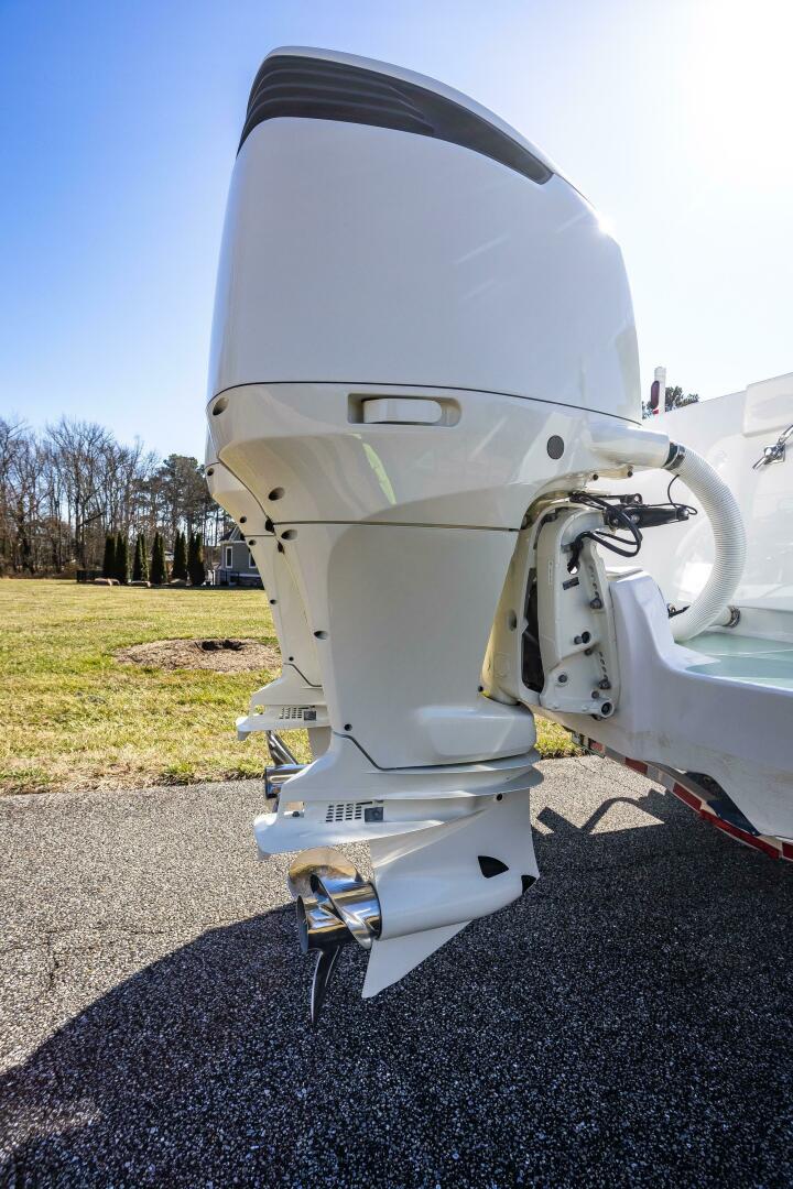 Slide: The Image of French Yachts 34 Center Console 2005 - 5107796