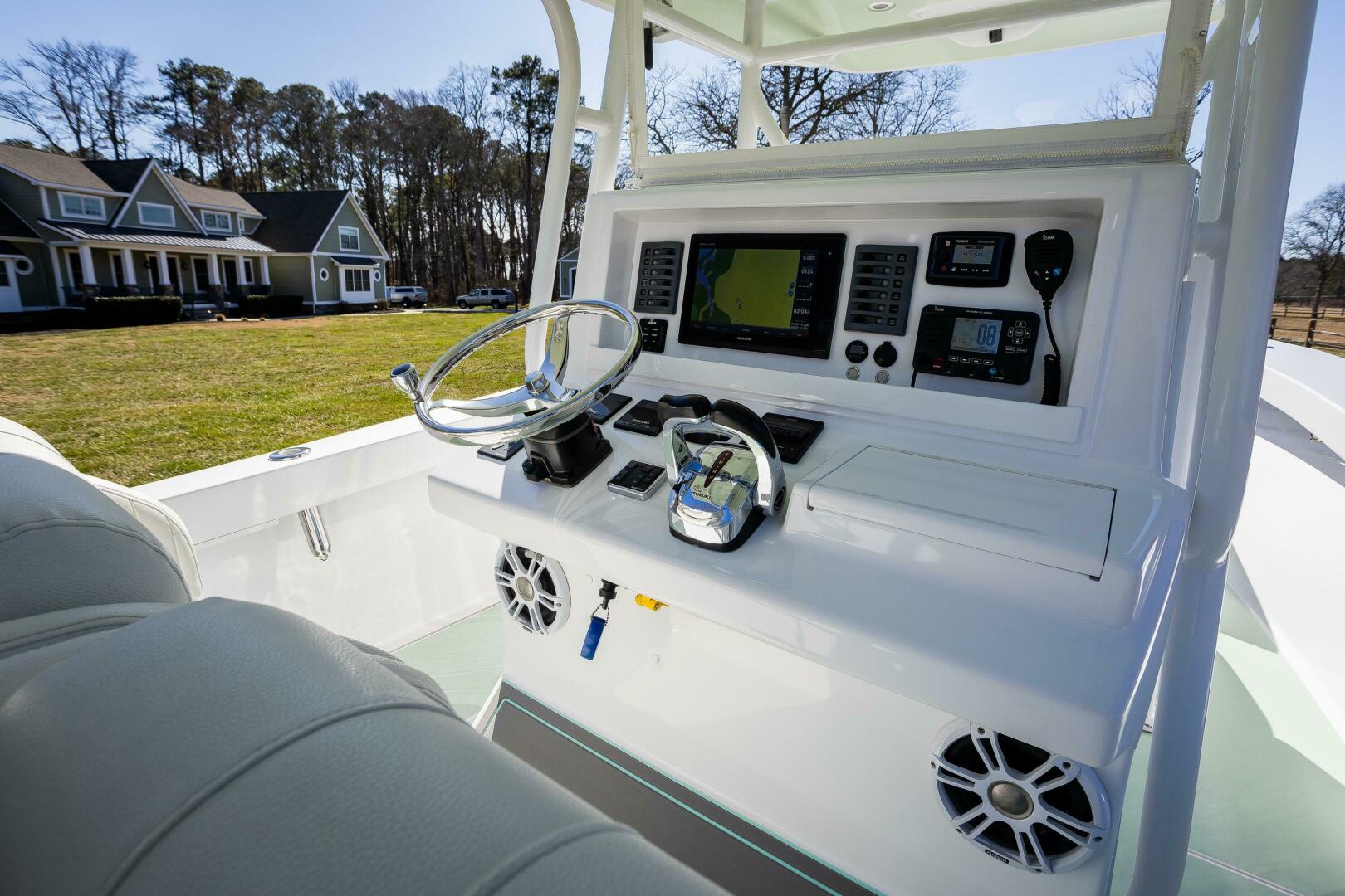 Slide: The Image of French Yachts 34 Center Console 2005 - 5107742