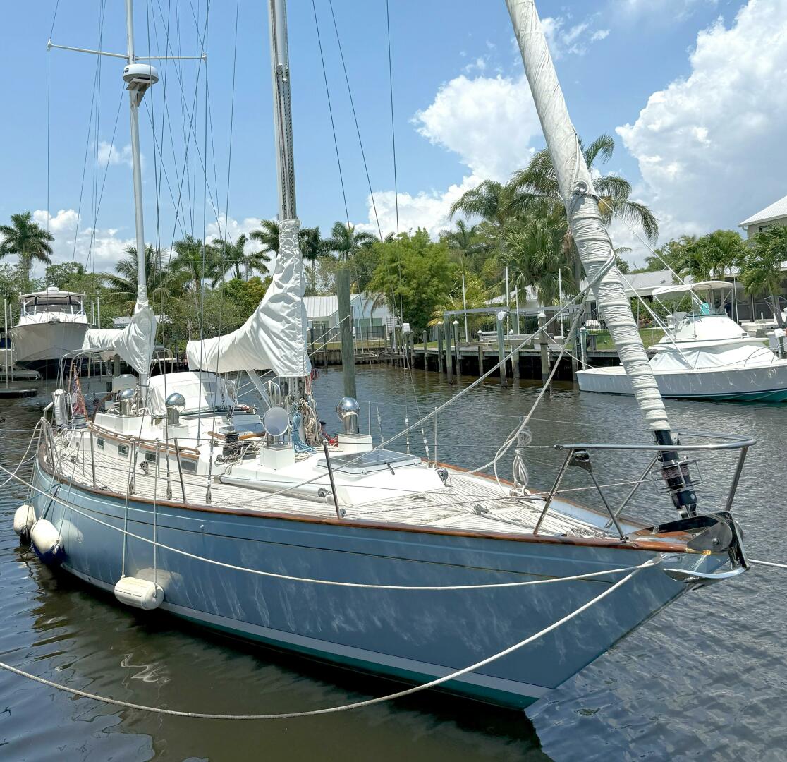 Slide: The Image of 1981 Frers F&C 44 CB Ketch 1981 Frers F&C 44 CB Ketch in Palm City, Florida, Ward Yacht Sales - 5336107