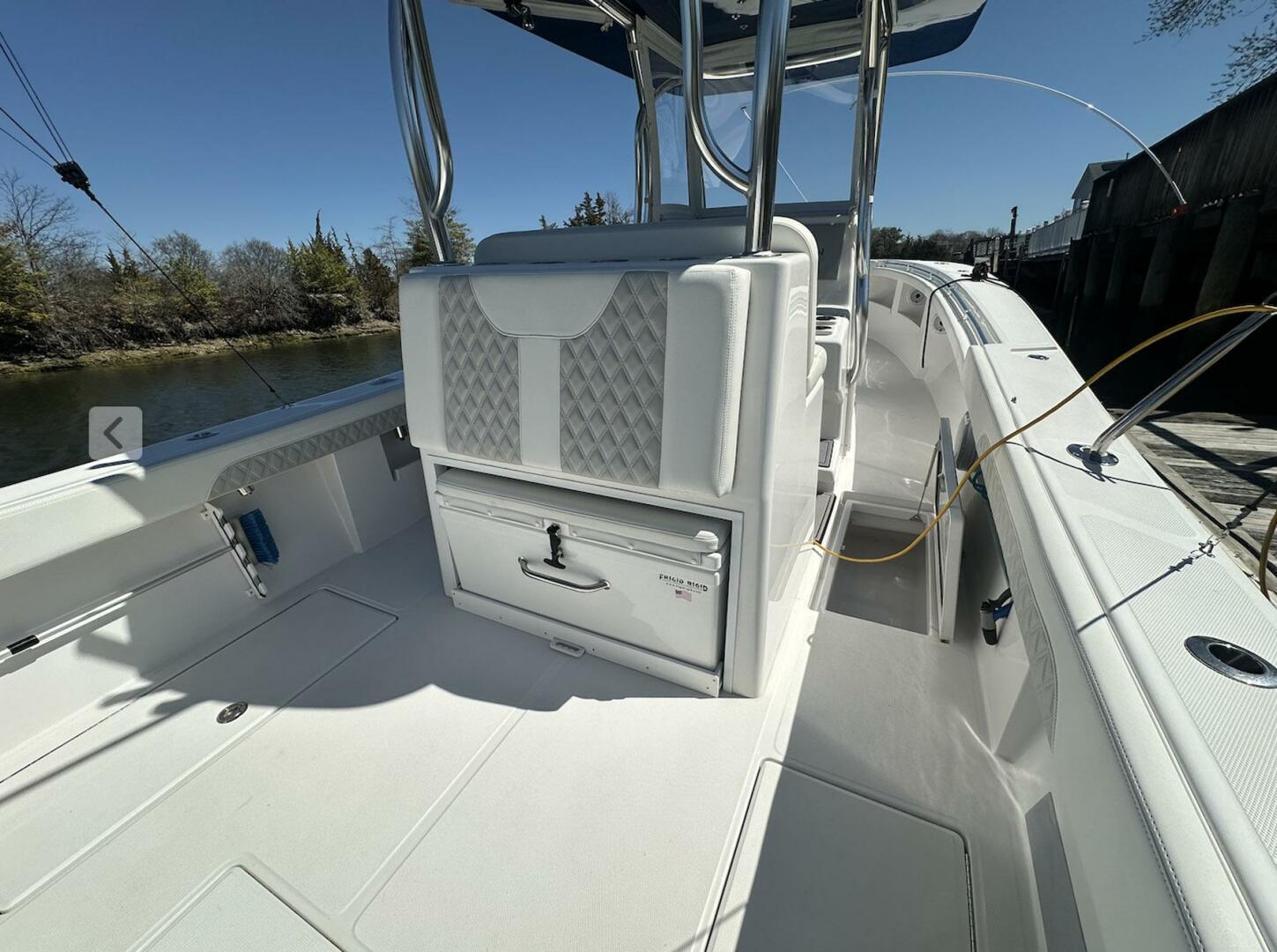 Slide: The Image of Front Runner 33 CC 2023 - 5219130