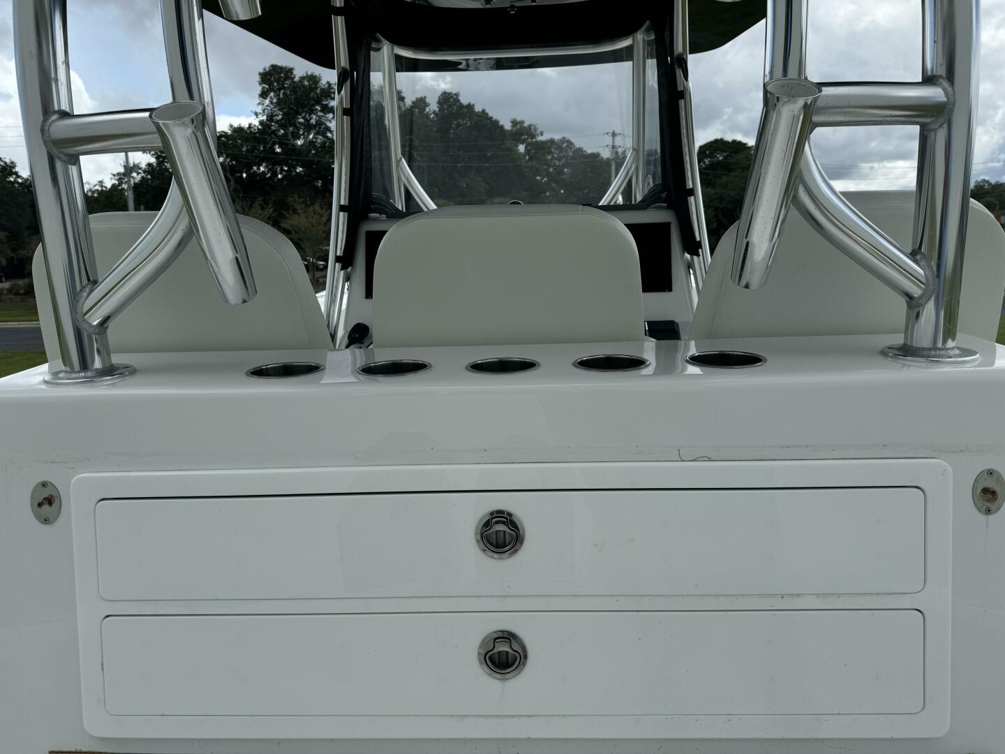 Slide: The Image of Front Runner 36 Center Console 2023 - 5176901
