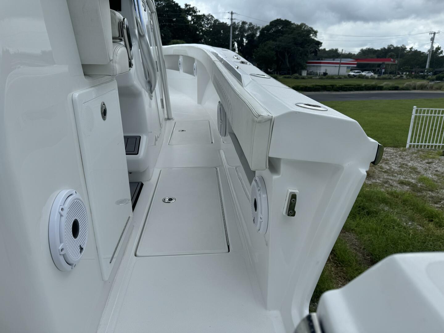 Slide: The Image of Front Runner 36 Center Console 2023 - 5176916
