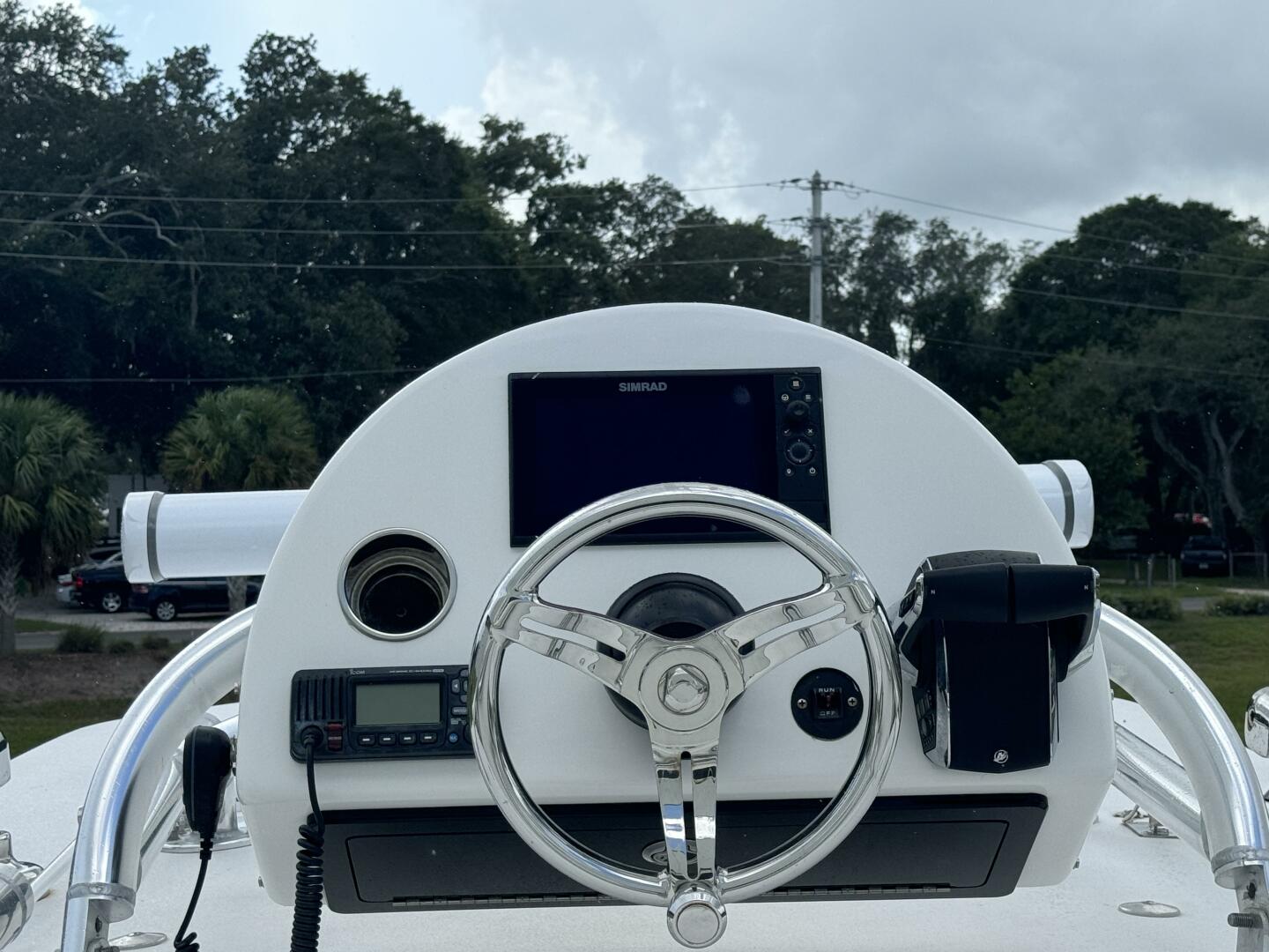 Slide: The Image of Front Runner 36 Center Console 2023 - 5176923