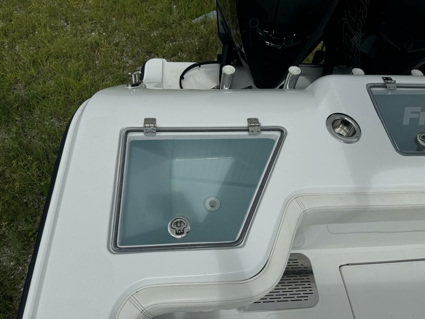 Slide: The Image of Front Runner 36 Center Console 2023 - 5176896