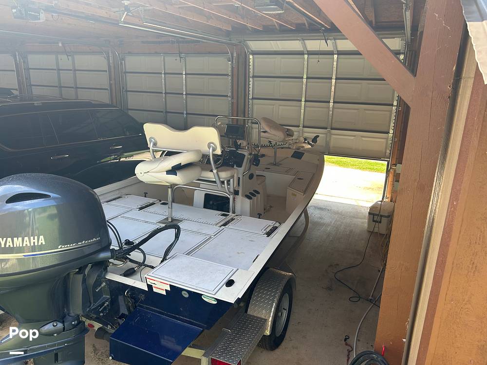 Slide: The Image of G3 BAY 18 DLX 2020 - 15586488