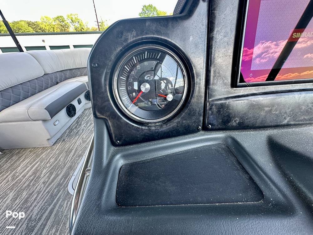 Slide: The Image of Hour Meter - 15331801