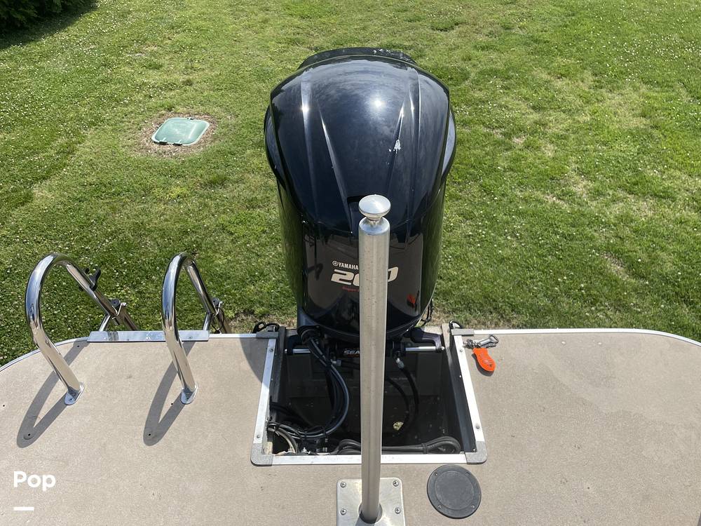 Slide: The Image of G3 Suncatcher Elite 322ss 2012 - 15438264