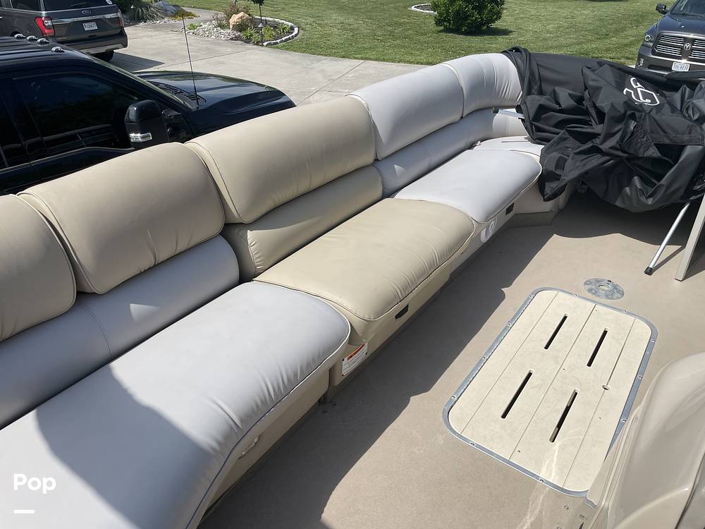 Slide: The Image of G3 Suncatcher Elite 322ss 2012 - 15438269