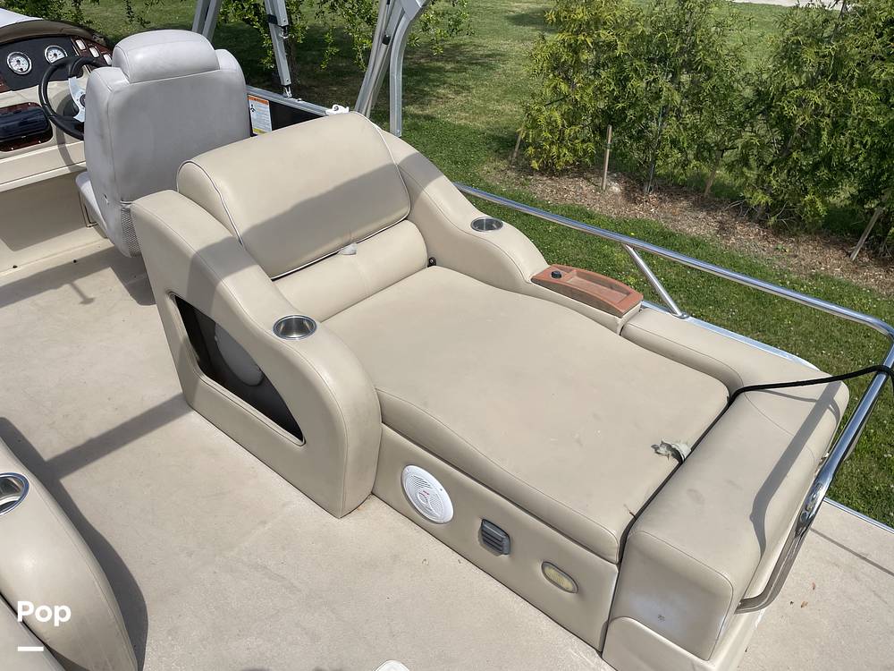 Slide: The Image of G3 Suncatcher Elite 322ss 2012 - 15438285