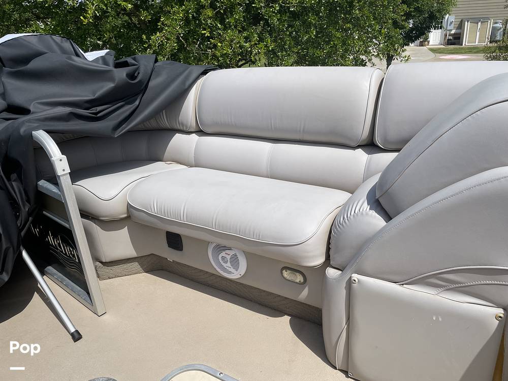 Slide: The Image of G3 Suncatcher Elite 322ss 2012 - 15438291