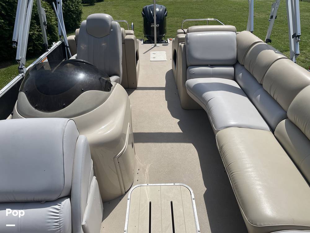 Slide: The Image of G3 Suncatcher Elite 322ss 2012 - 15438297