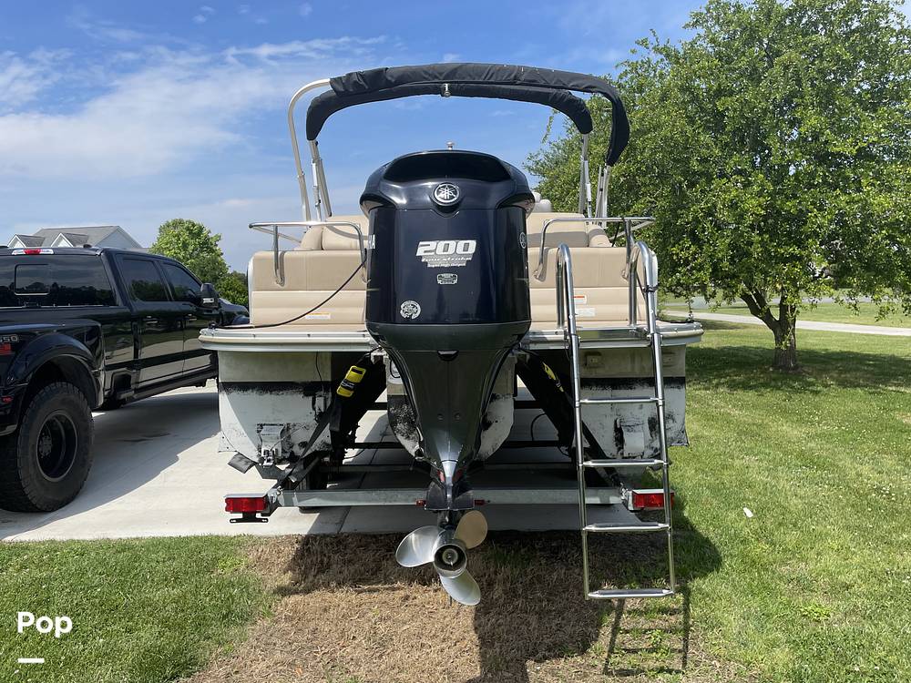 Slide: The Image of G3 Suncatcher Elite 322ss 2012 - 15438313