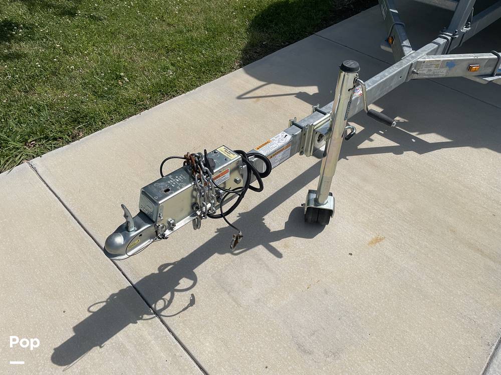 Slide: The Image of G3 Suncatcher Elite 322ss 2012 - 15438319