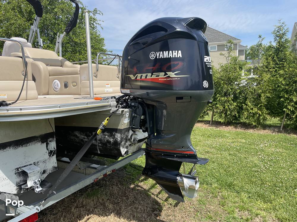 Slide: The Image of G3 Suncatcher Elite 322ss 2012 - 15438328