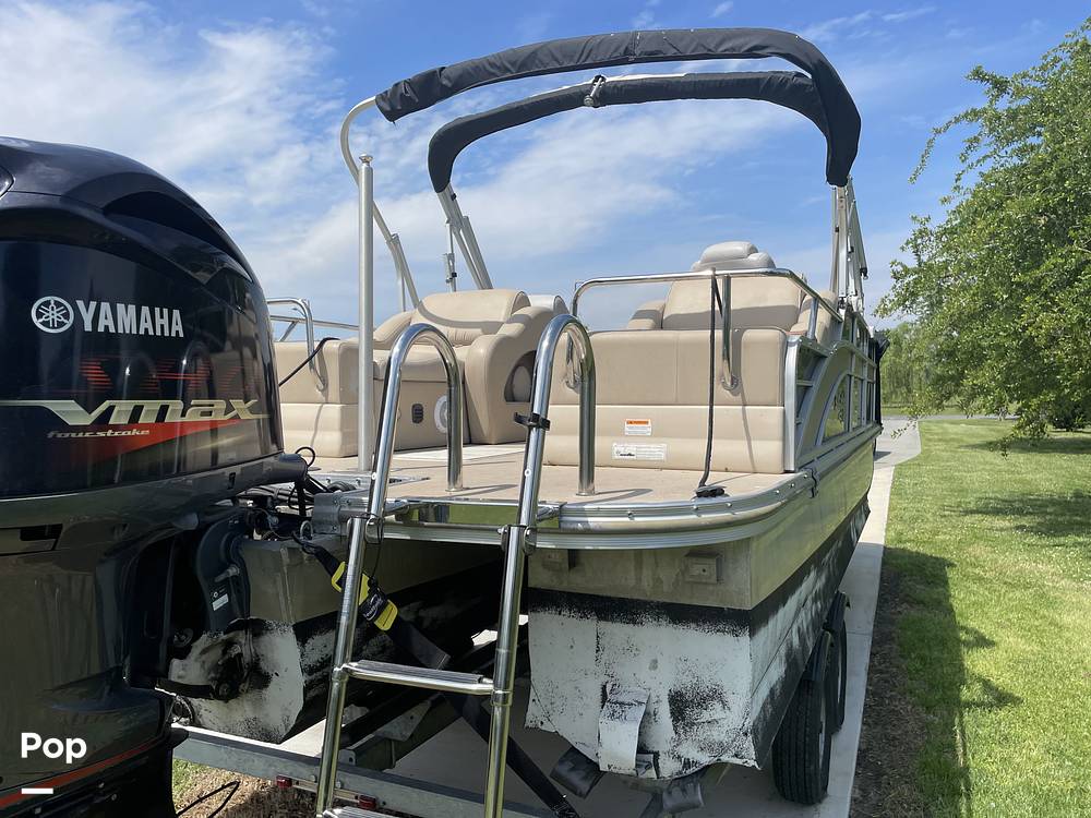 Slide: The Image of G3 Suncatcher Elite 322ss 2012 - 15438331