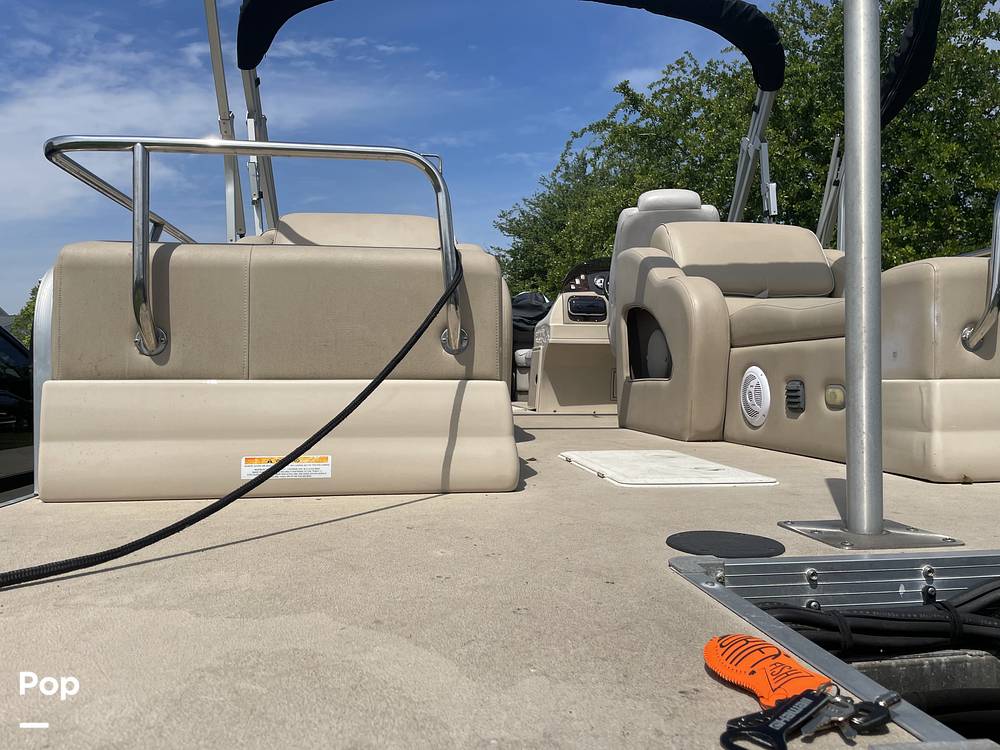 Slide: The Image of G3 Suncatcher Elite 322ss 2012 - 15438333