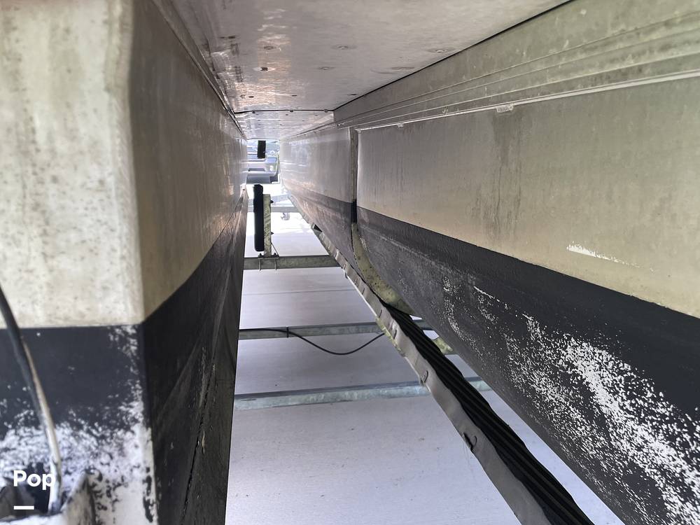 Slide: The Image of G3 Suncatcher Elite 322ss 2012 - 15438351