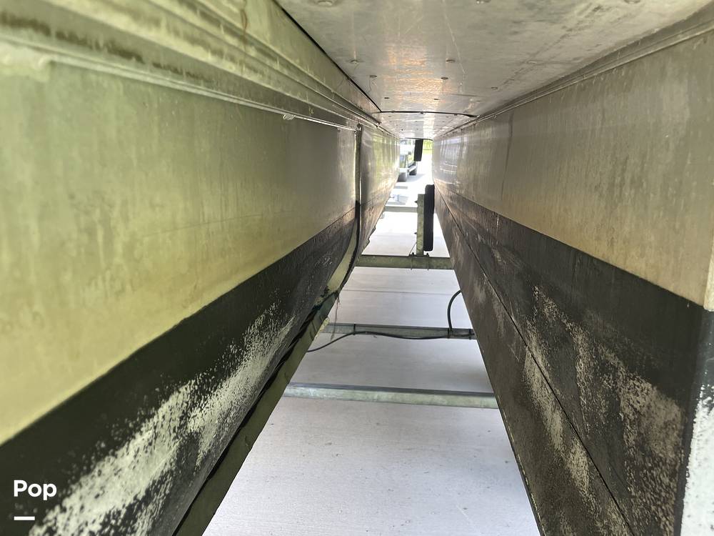 Slide: The Image of G3 Suncatcher Elite 322ss 2012 - 15438352