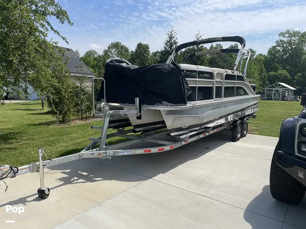 Slide: The Image of G3 Suncatcher Elite 322ss 2012 - 15438364