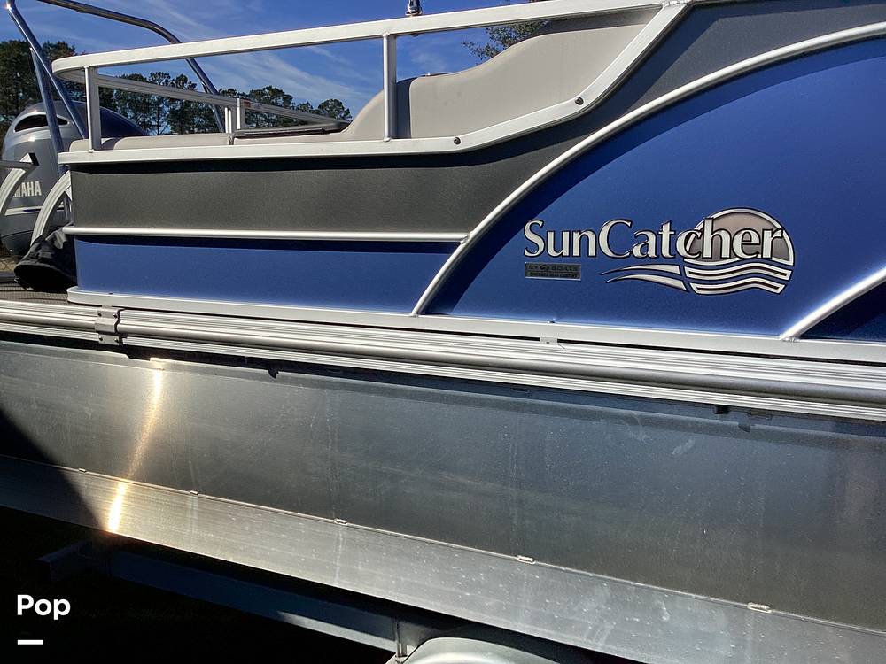 Slide: The Image of G3 Suncatcher Tritoon Select 322ss 2022 - 11669286