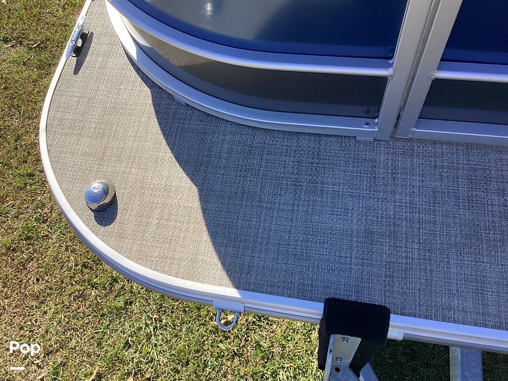 Slide: The Image of G3 Suncatcher Tritoon Select 322ss 2022 - 11669310