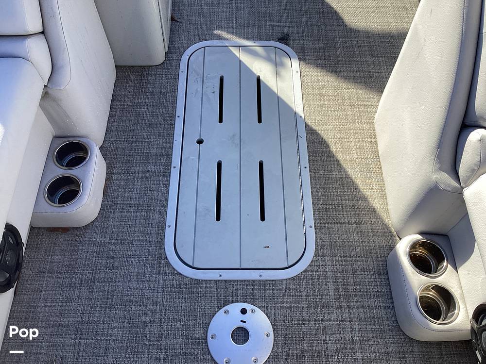 Slide: The Image of G3 Suncatcher Tritoon Select 322ss 2022 - 11669318