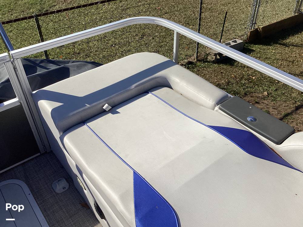 Slide: The Image of G3 Suncatcher Tritoon Select 322ss 2022 - 11669332