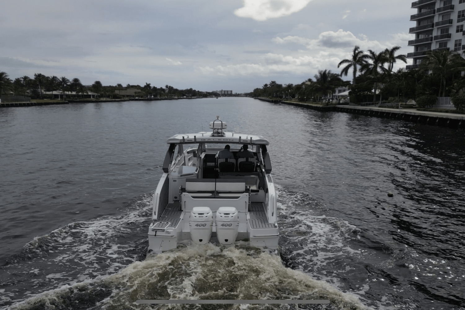 Slide: The Image of Galeon 325 GTO 2022 - 5