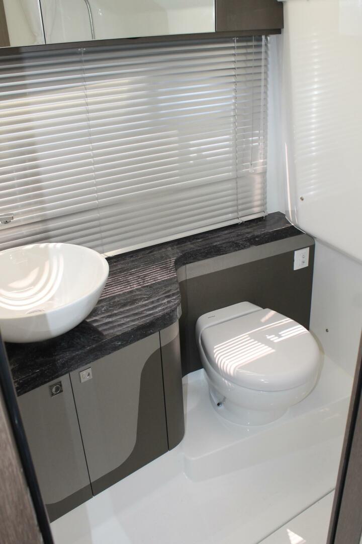 Slide: The Image of Galeon 325 GTO 2022 - 5651754