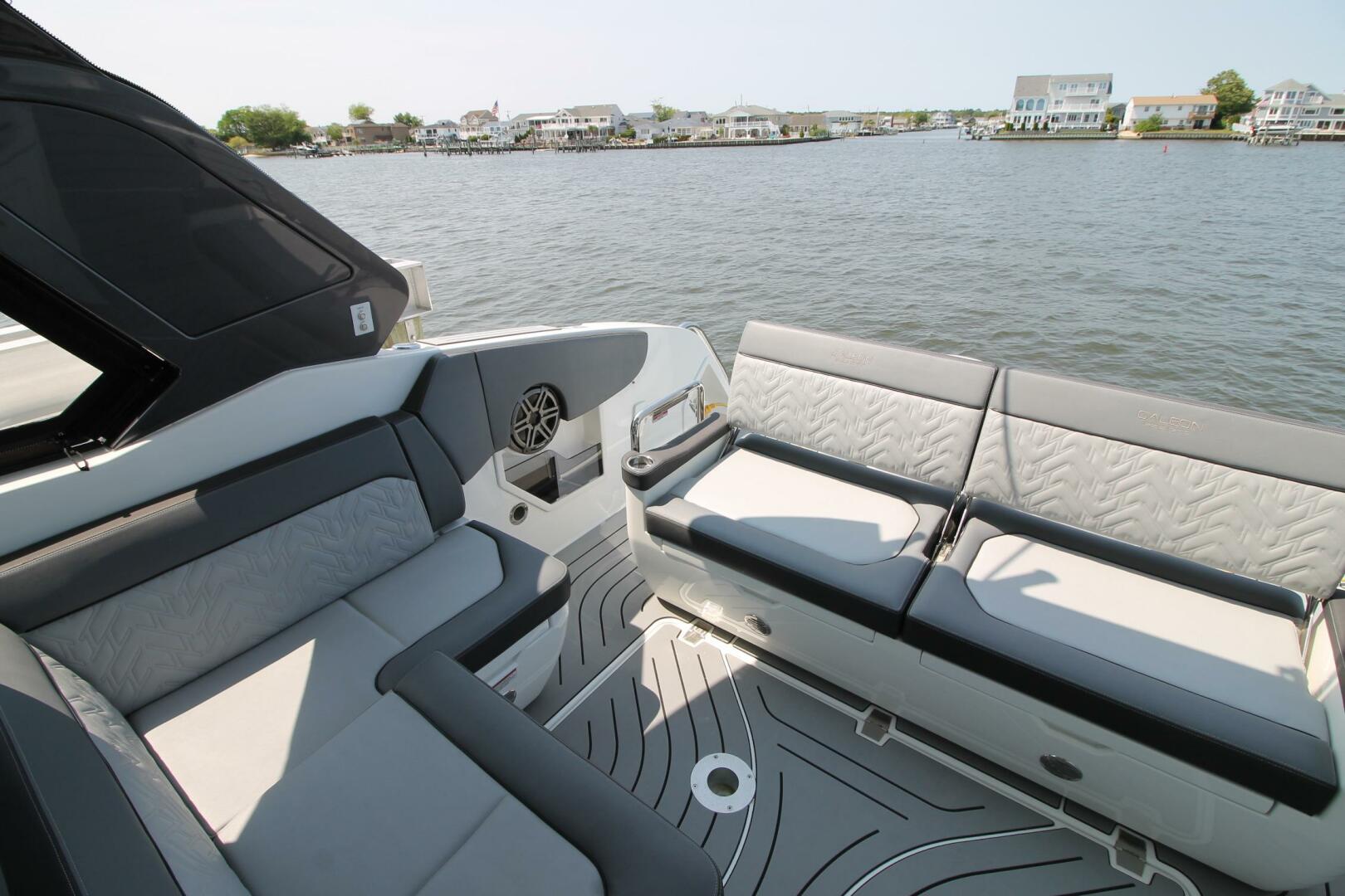Slide: The Image of Galeon 325 GTO 2022 - 5651728