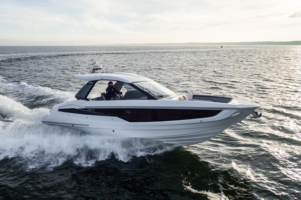 Slide: The Image of Galeon 325 GTO 2023 - 0