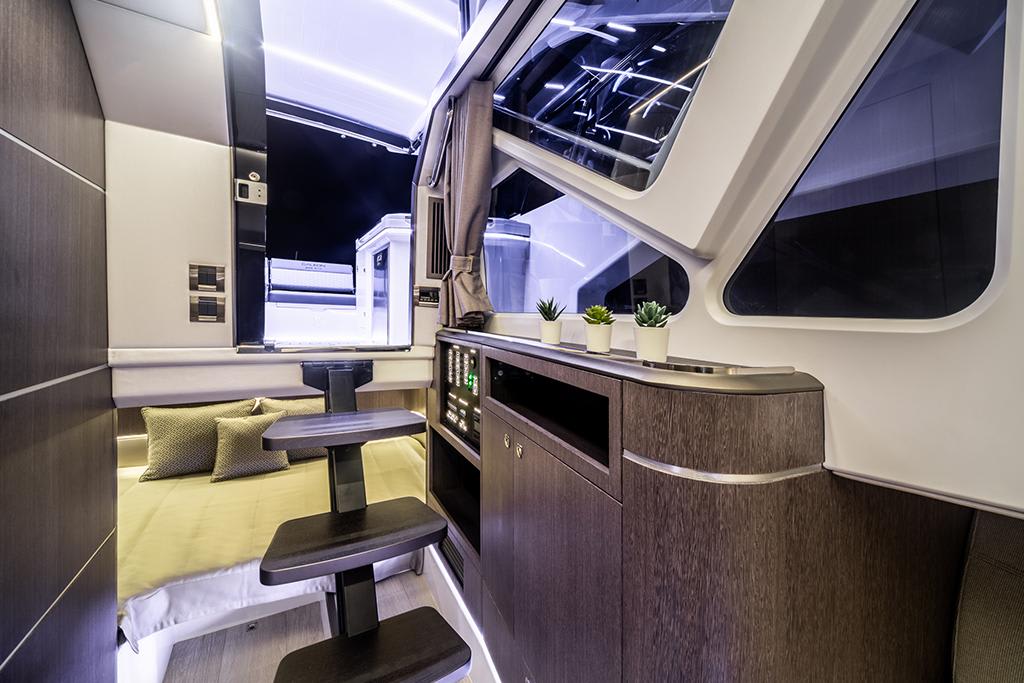 Slide: The Image of Galeon 325 GTO 2023 - 15