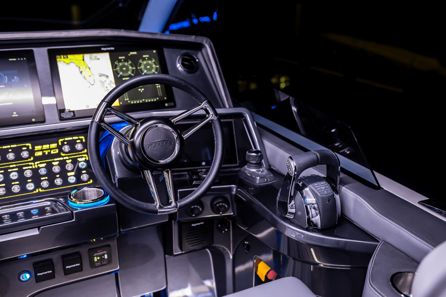 Slide: The Image of Galeon 325 GTO 2024 - 28