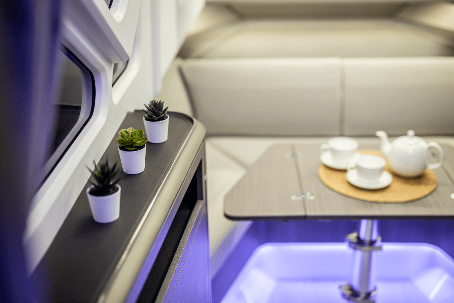 Slide: The Image of Galeon 325 GTO 2024 - 35