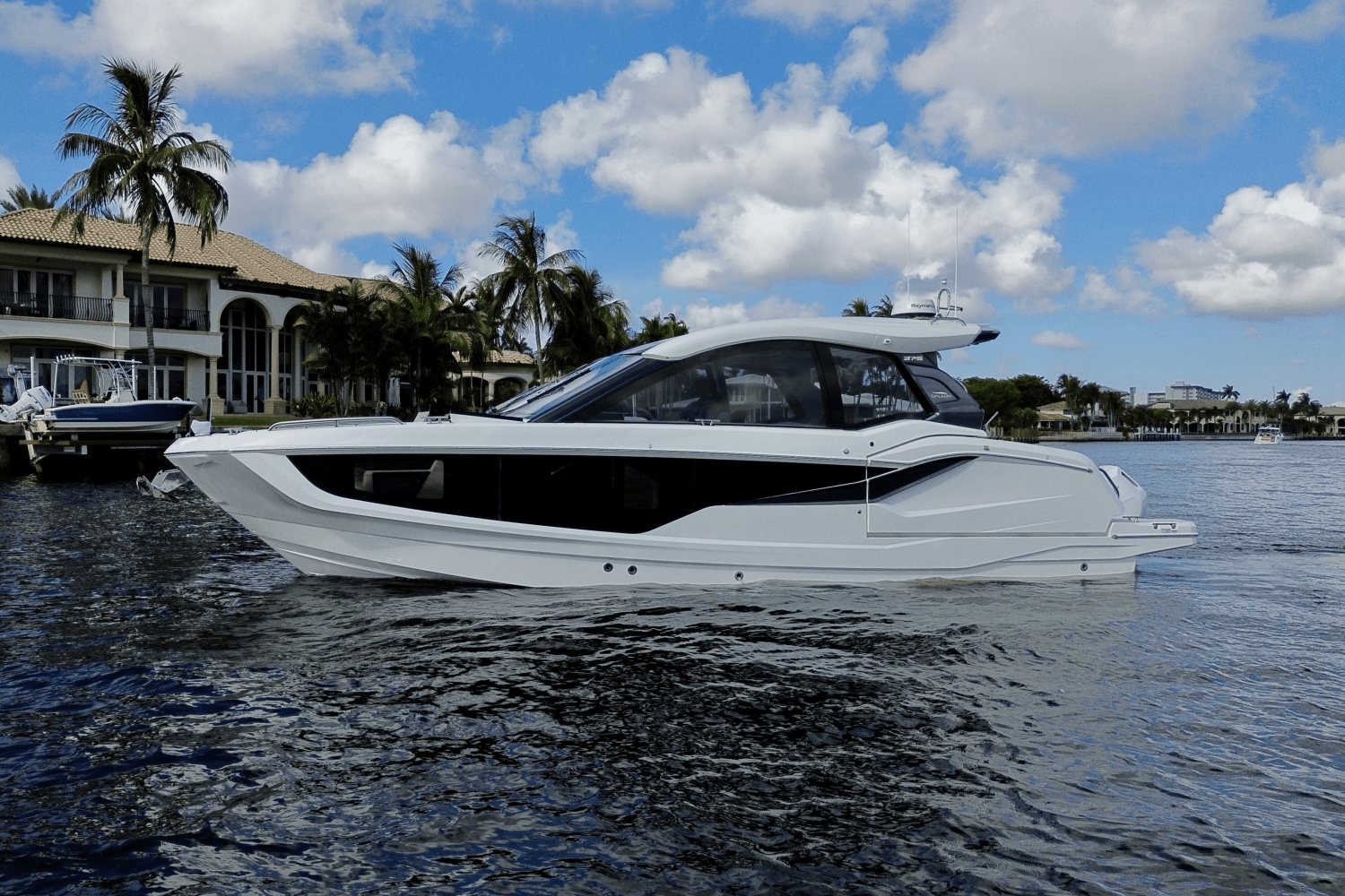 Slide: The Image of Galeon 375 GTO 2026 - 1