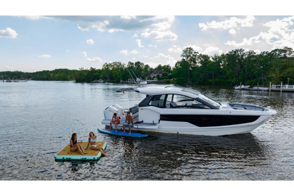 Slide: The Image of Galeon 375 GTO 2026 - 100