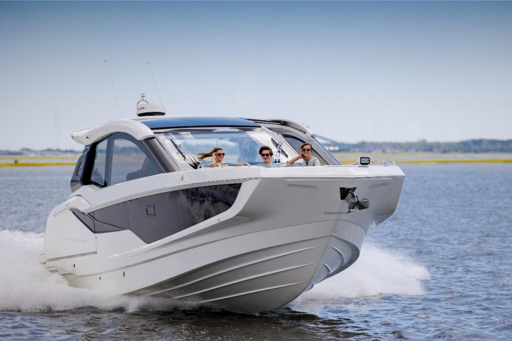 Slide: The Image of Galeon 375 GTO 2026 - 122