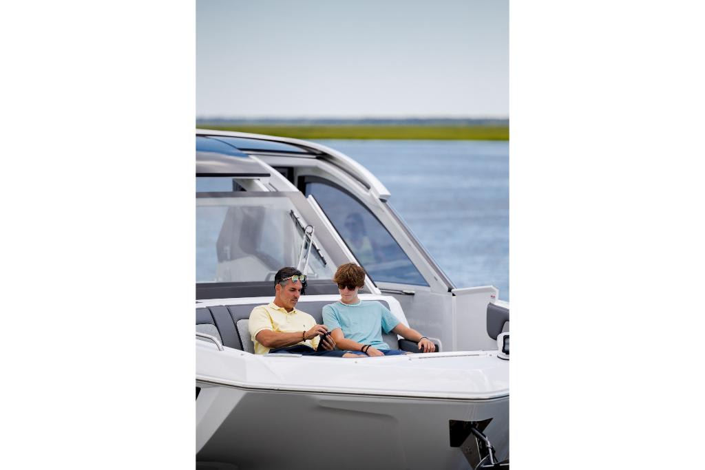 Slide: The Image of Galeon 375 GTO 2026 - 136