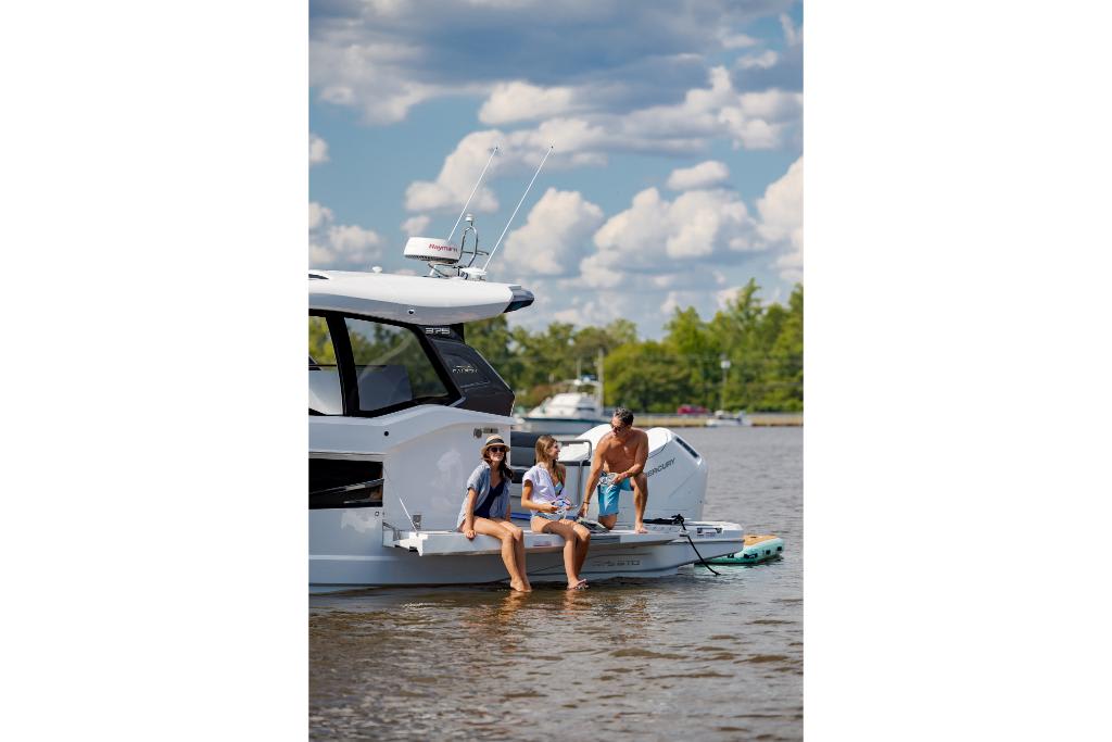 Slide: The Image of Galeon 375 GTO 2026 - 137