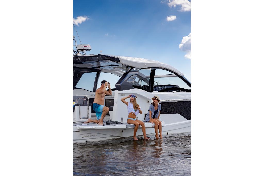 Slide: The Image of Galeon 375 GTO 2026 - 144