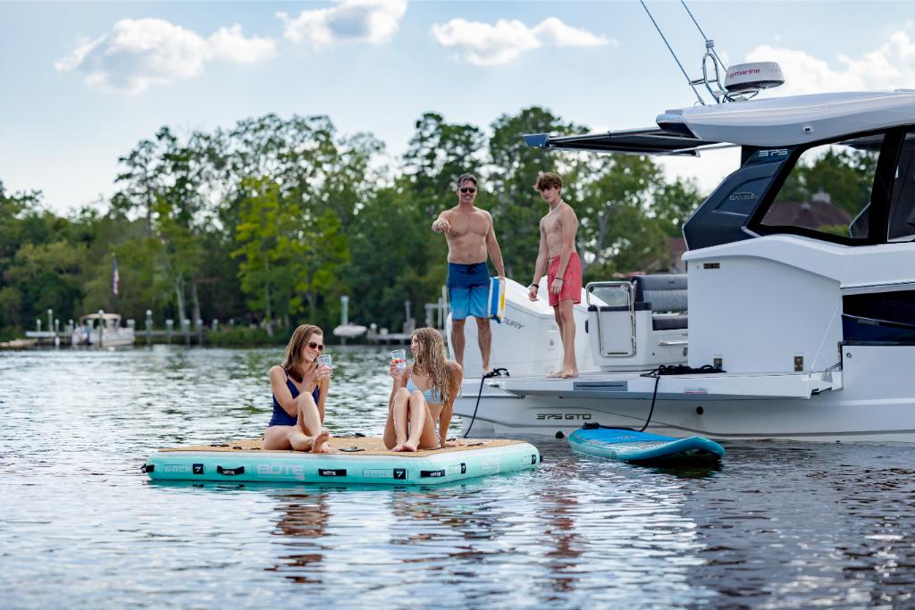 Slide: The Image of Galeon 375 GTO 2026 - 154