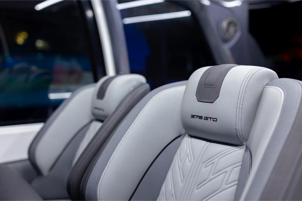 Slide: The Image of Galeon 375 GTO 2026 - 200