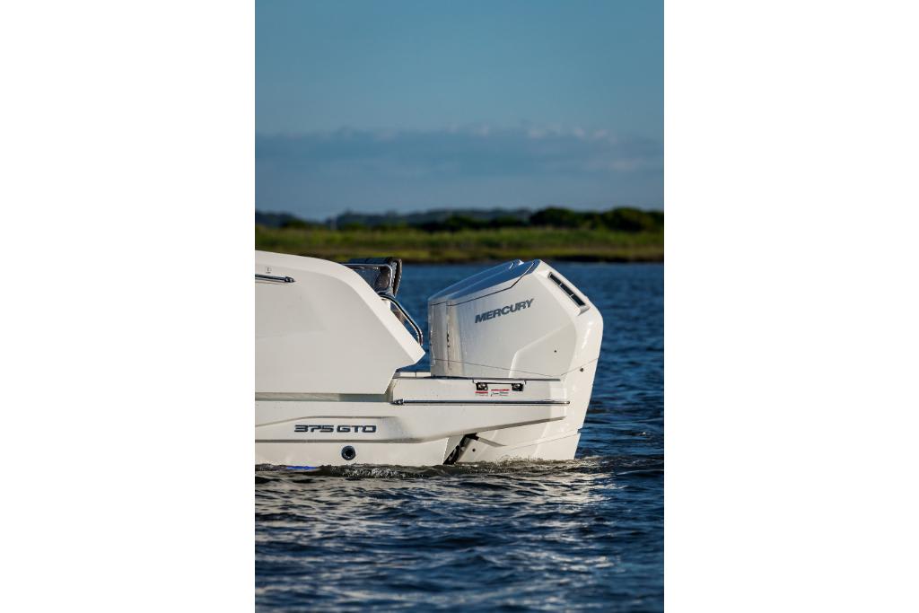 Slide: The Image of Galeon 375 GTO 2026 - 209