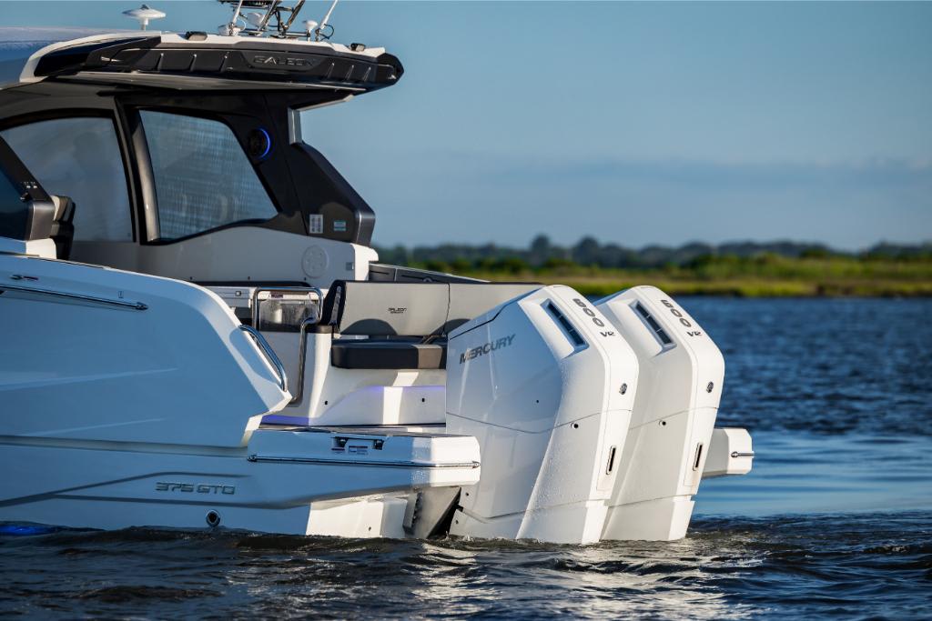 Slide: The Image of Galeon 375 GTO 2026 - 210