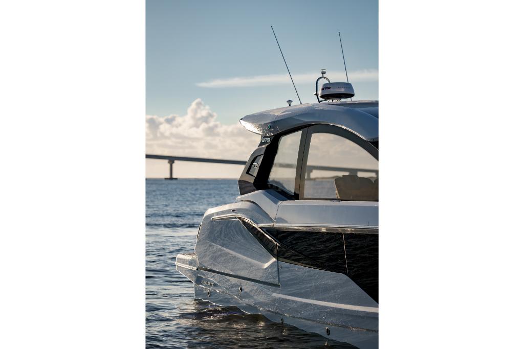 Slide: The Image of Galeon 375 GTO 2026 - 216