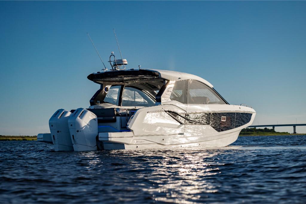 Slide: The Image of Galeon 375 GTO 2026 - 217