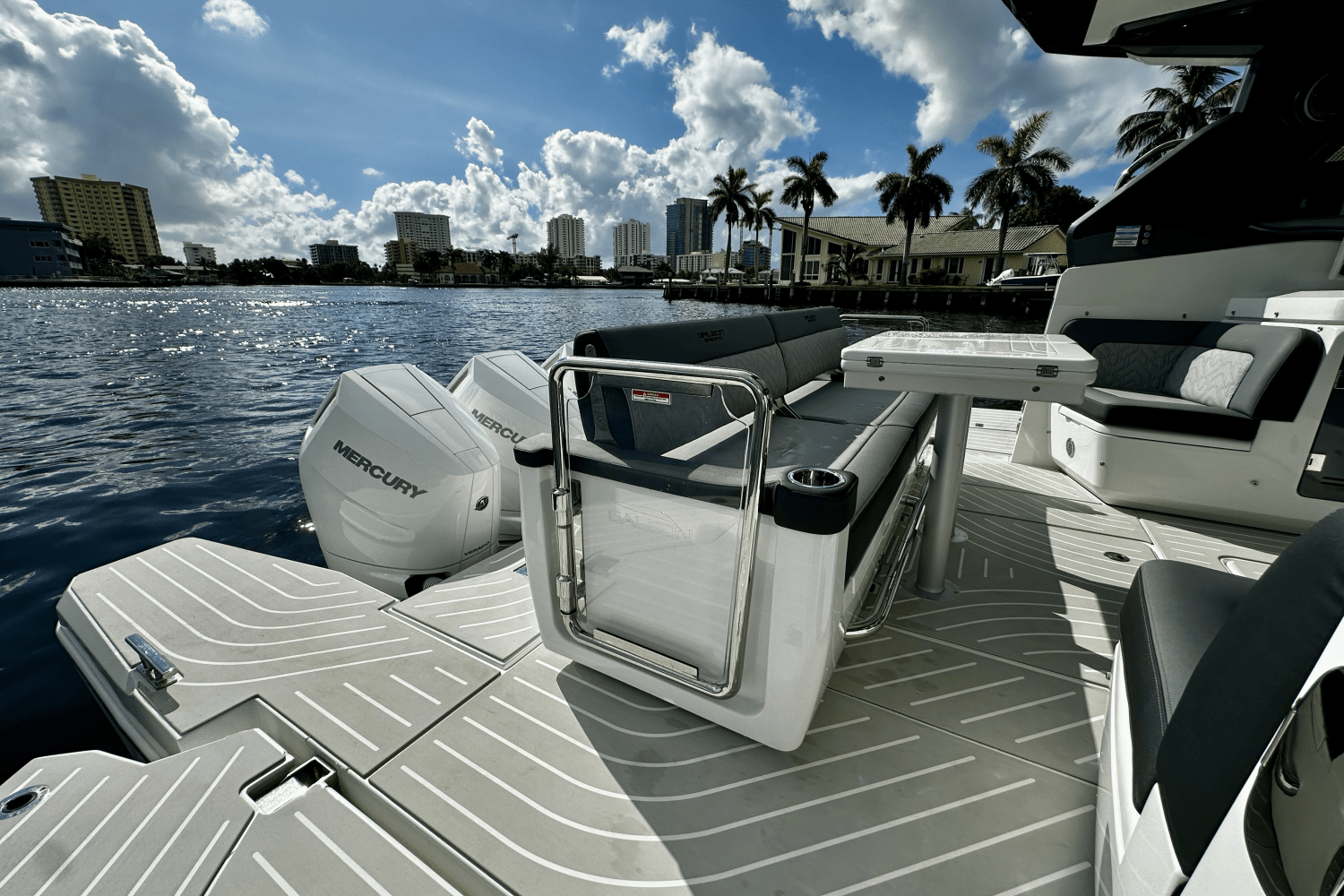 Slide: The Image of Galeon 375 GTO 2026 - 22