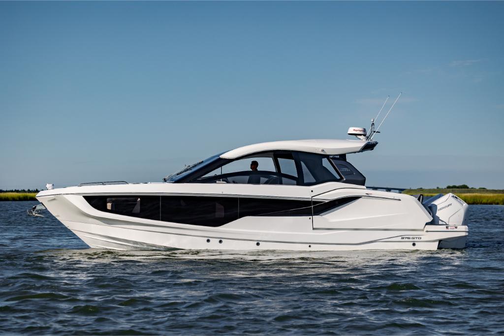 Slide: The Image of Galeon 375 GTO 2026 - 241