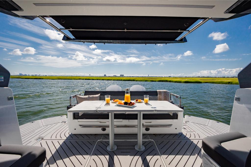 Slide: The Image of Galeon 375 GTO 2026 - 257